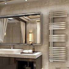 نصب روشویی آیینه دار بزرگ